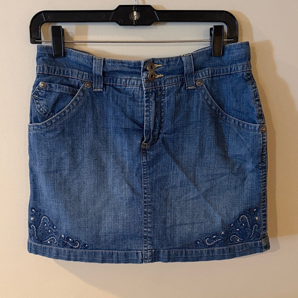 5/$25!! Y2K Style Gloria Vanderbilt Blue Denim Mini Skort